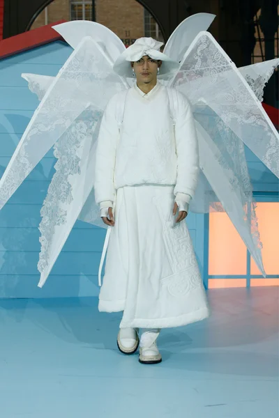 Look 62